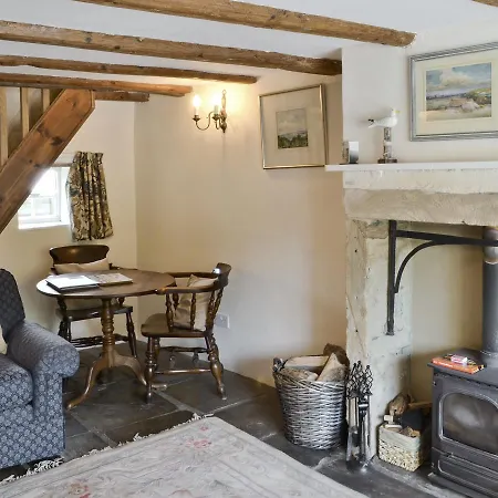 Lythe Cottage *